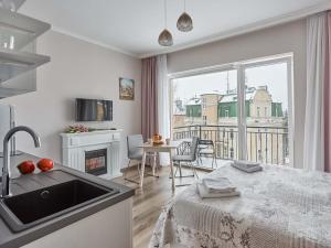 WITH LOVE Marienbad Ap. Dvorakova