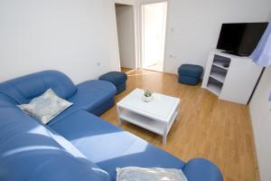 Apartment Glavina with heated pool