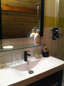 Le Rocher des Ducs, Chambres dhôtes, parking privé, abris motos