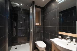 Hotels Hotel & Restaurant Les Escondus : photos des chambres