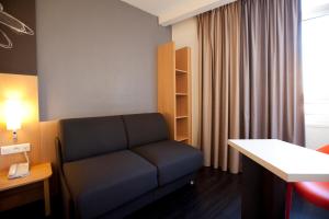 Hotels ibis Annecy Centre Vieille Ville : photos des chambres