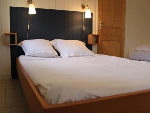 Hotels Hotel Naeco Audierne : Chambre Double