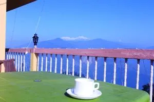 Hotel Paradiso - 佩林