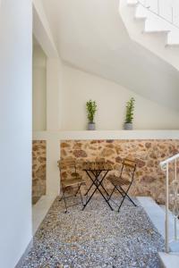 Dinostratus House - Boutique Studios near Acropolis & Metro