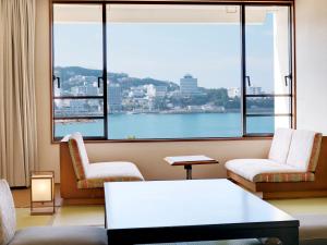 Shiraraso Grand Hotel