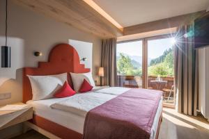 Deluxe Double Room with Balcony room in Hotel Haflingerhof