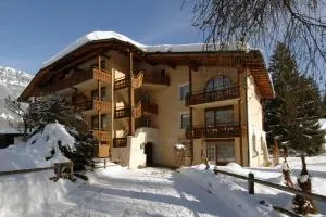 Soldanella by Hotel Adula - Trin