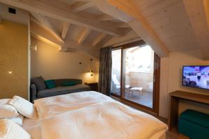 Deluxe Junior Suite room in Hotel Cervo