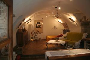 Accommodation in Barnave