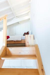 Aposentus -Romantic Mezzanine Apartment With a Balcony