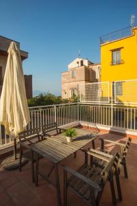 Cozy Sorrento Studio