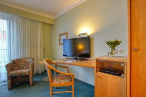 Comfort Double Room with Shower room in Hotel Kischers Landhaus