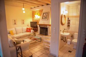 Traditional House in the Centre of Vasiliki