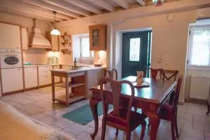 Traditional House in the Centre of Vasiliki - Vasilikí