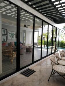 Tungtong Beach Villas