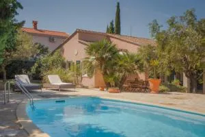 The GOOD PLACE - 穆泰尔岛