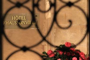 Hotels Hotel D'haussonville : photos des chambres