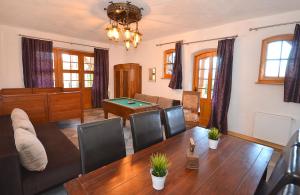 Nad morzem i jeziorem Dworek Kopań