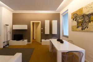 Triple Room with Terrace room in Vip Bergamo Rooms