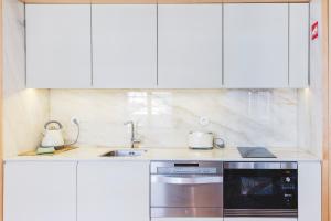 APOSENTUS - Charming Center Apartment with Balcony