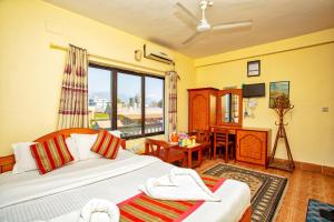 Hotel Grand Holiday