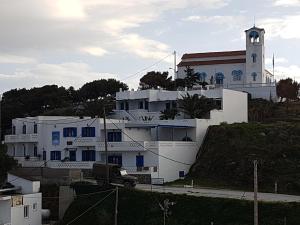 Linaria Bay Skyros Greece