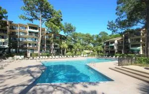 Beachside Tennis Condos - Daufuskie Landing