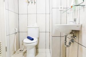 Modern Elegant Studio Grand Kamala Lagoon Apartment By Travelio