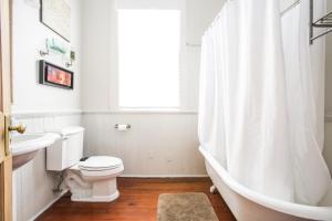 Creole Cottage Uptown