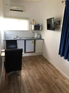 庆奇拉汽车旅馆 - Wandoan