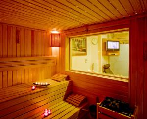 GLK PREMIER Regency Suites & Spa