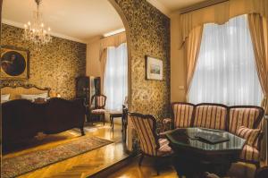 Historical Suite room in Esplanade Prague