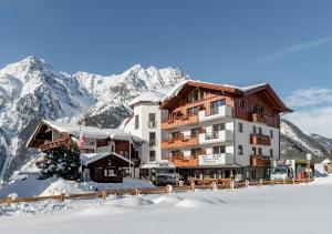 4 hvězdičkový hotel Hotel Burgstein - alpin & lifestyle Längenfeld Rakousko