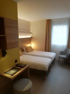 Hotels Hotel des Halles : photos des chambres