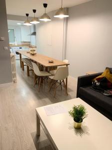 Apto Isabel Centro Histórico - 4hvězdičkové hotely ve městě Zaragoza