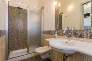 Deluxe Doppelzimmer mit Balkon und Meerblick