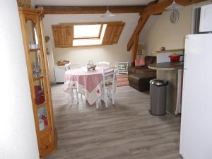 Maisons de vacances Chalet de campagne : photos des chambres