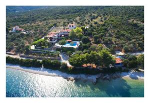 Alonissos beach villa 5 steps away from the sea Alonissos Greece