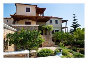 Alonissos beach villa 5 steps away from the sea Alonissos Greece