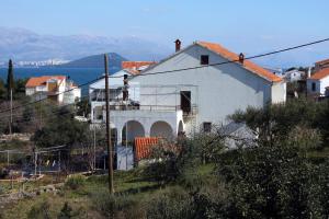 Apartment Arbanija 1125a, Apartmány - Trogir