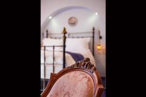 Superior Double Room (A Travel into the Light)