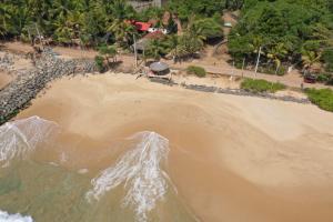 Sunchaser Beach Hotel