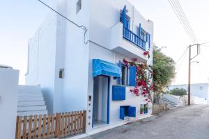 Bouganville Αpartments Milos Greece