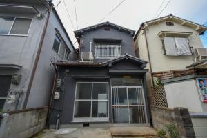 Higashikujo LiB PLUS
