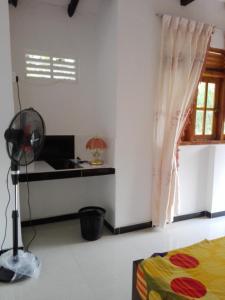 Ananda Home Stay and Restaurant
