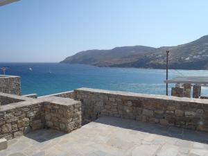 Four-Bedroom Apartment with Sea View