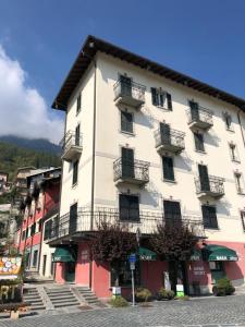 Appartement Residence Milcar Chiesa in Valmalenco Italien