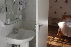 Auberge de Saint Julien Aux Bois photo 18