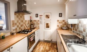 Stunning home with breathtaking sea views