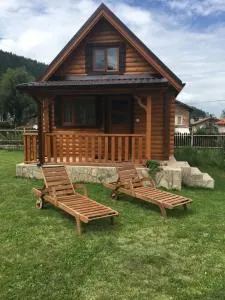 Еднофамилна дървена къщичка - بيلي اسكار